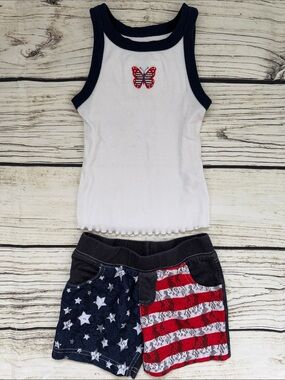 ♡ Girl’s Celebrate Patriotic White Ribbed Tank & American Flag Shorts Set - 6/6X